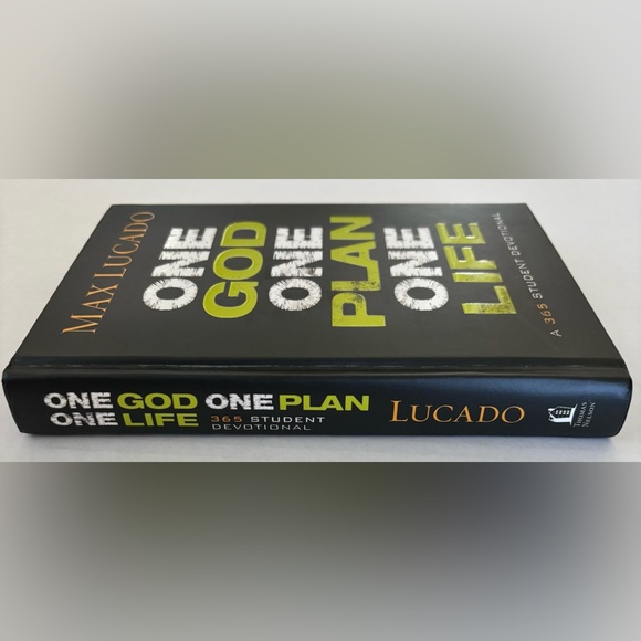 One God, One Plan, One Life: A 365 Devotional (a Teen Devotional to Inspire Fait - Picture 5 of 7